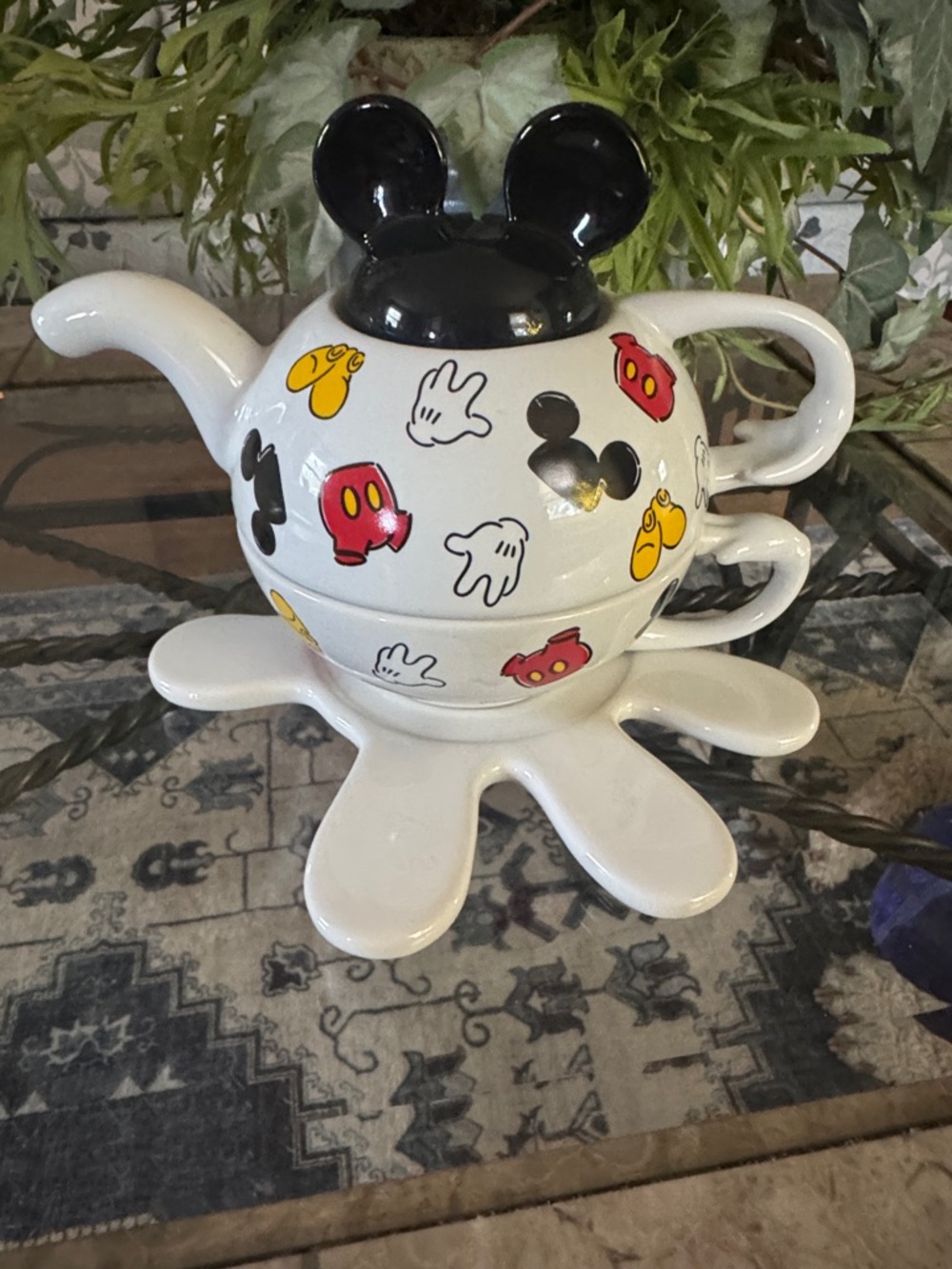 Disney Thailand Mickey Mouse Tea Set